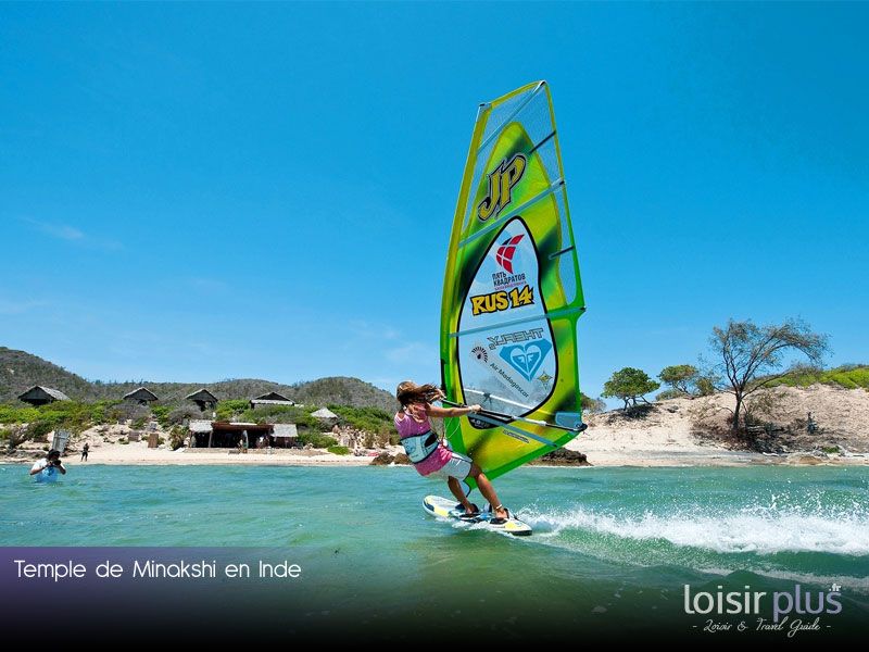 Plages et sports nautiques | surf, voile et plongée sous-marine à Madagascar