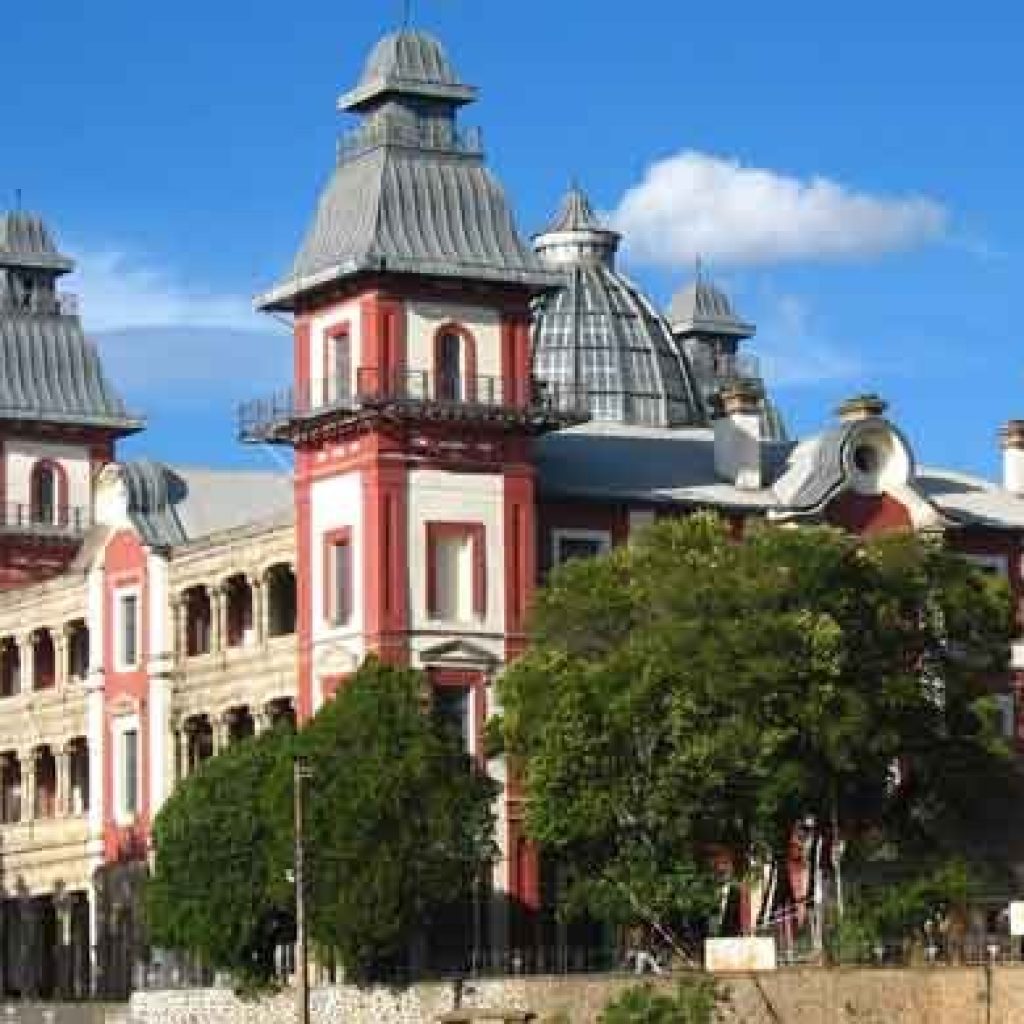 Madagaskar: le Palais d'Andafiavaratra, eine Kuriosität in Antananarivo zu sehen