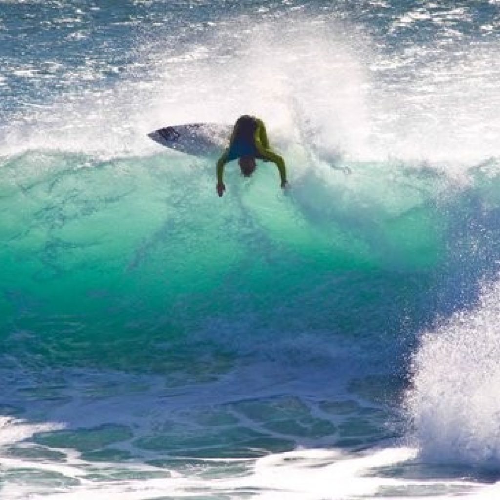 Surfing while on holiday in Nosy-Be