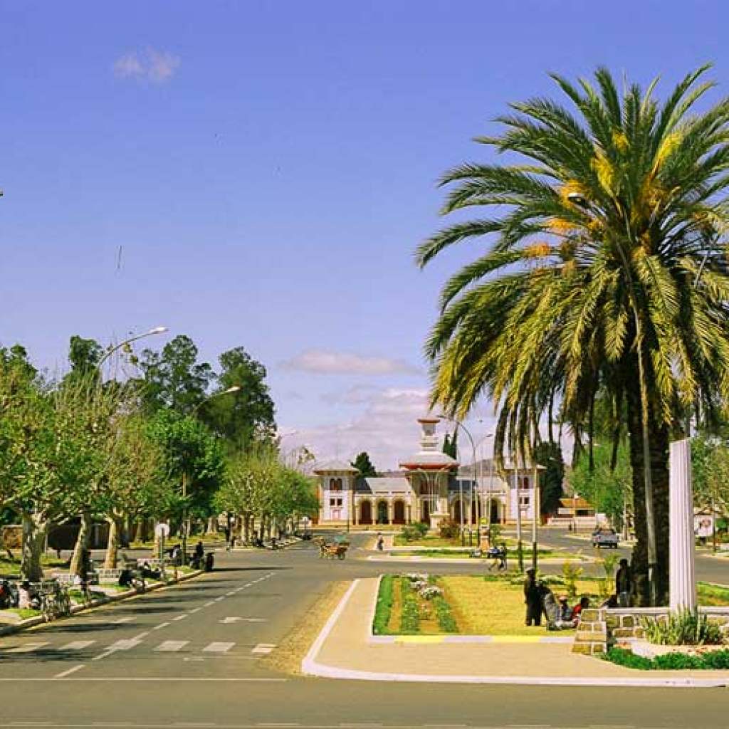 oben 3 Hotels in Antsirabe