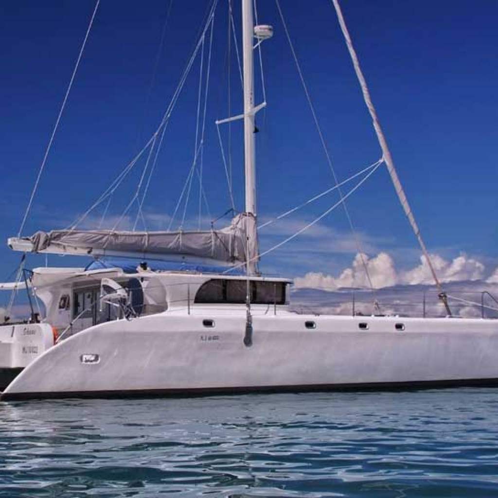 Book a Cruise trimaran Nosy Be with Sesame Cruise